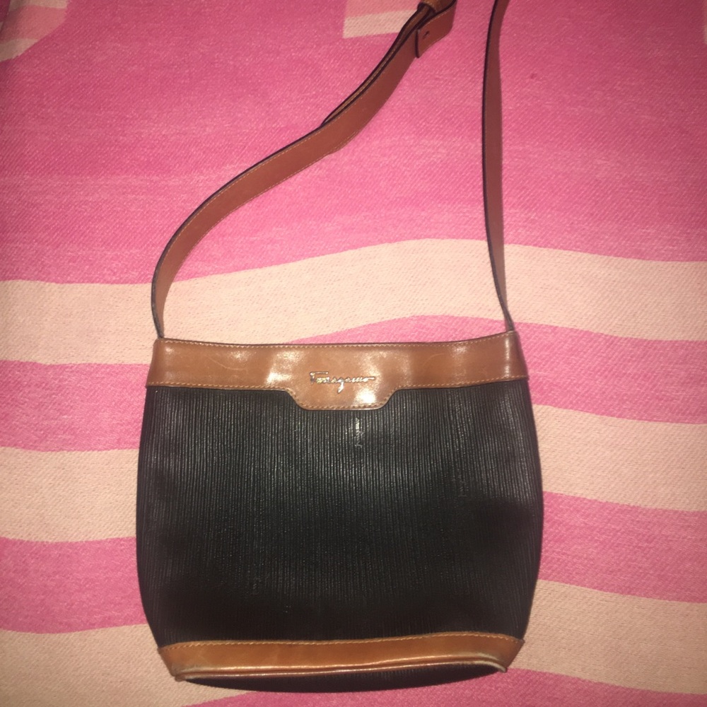 Ferragamo crossbody/handbag